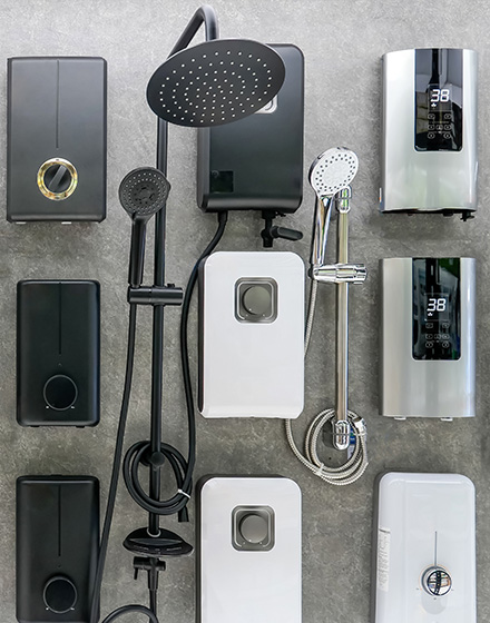 Elektrischer Durchlauferhitzer installiert von HATEGRA Mosbach – effiziente Warmwasserbereitung im Raum Mosbach