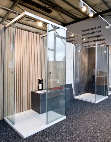 Umbau Badewanne zur bodengleichen Dusche durch HATEGRA Elektro & Sanitär in Mosbach